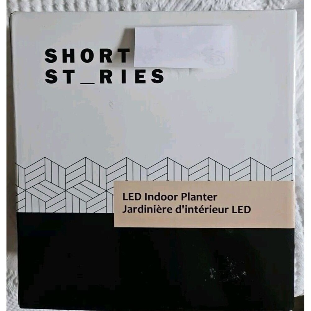 SHORT STORIES LED INDOOR PLANTER  Brand New in Box